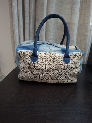 Denny Rose handbag and shoulder bag jean with lace and leather like new