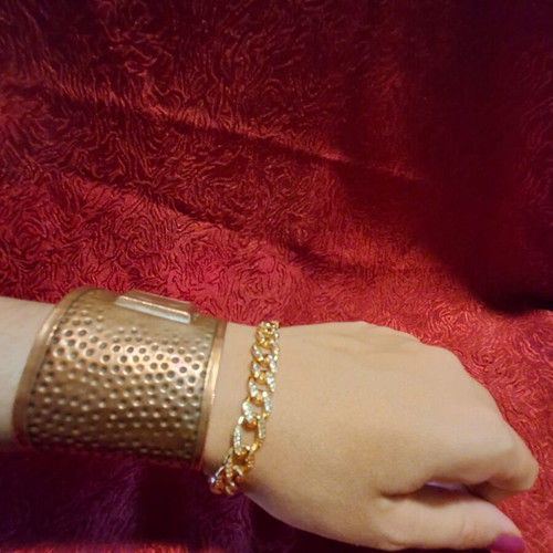 Bracelet chain with rhinestones new, gold color