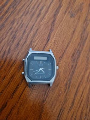 Vintage Seiko Quartz Alarm Chronograph watch 1980s used without strap