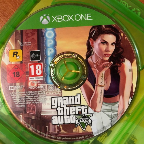 Grand Theft Auto V Xbox One & Series S/X like new