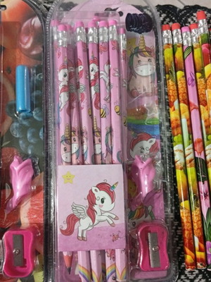 Pencils new, pack of 33 with sharpener and grip