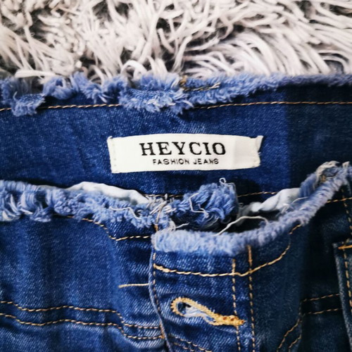 Elastic high-waisted jeans like new, blue, with pleat at waist
