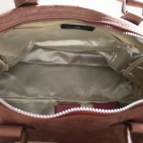 Leather bag Renato Balestra like new, beige pink handbag