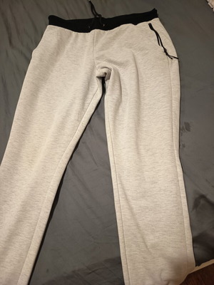 Men's Sweatpants L/XL like new, white