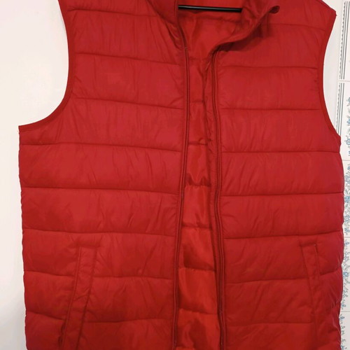 Men's sleeveless jacket like new, size XL, red