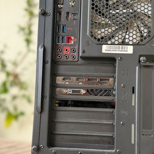 Gaming PC with Sapphire Nitro RX 590 8GB, i5-4460, 16GB RAM