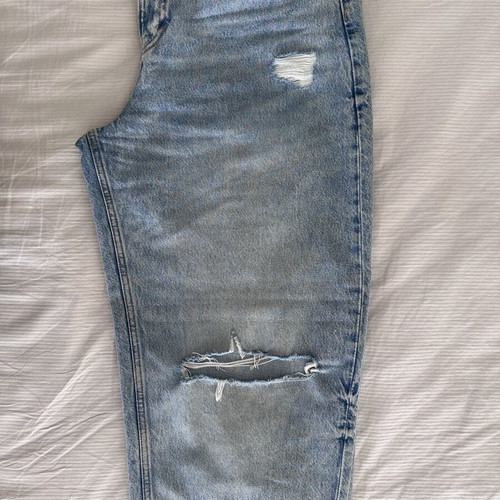 Zara denim pants used, destroyed look, loose fit, size L