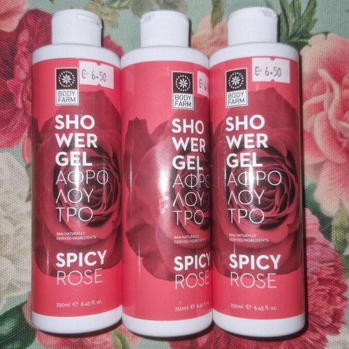 Spicy Rose shower gels new, set of 3