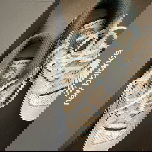 New Balance 650 athletic shoes like new, size 40, green