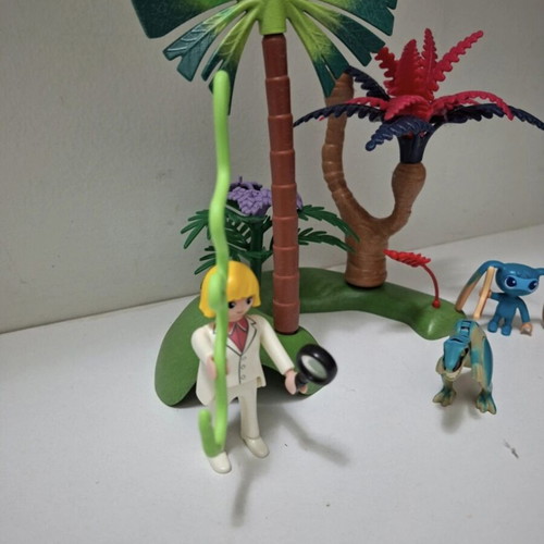 Playmobil 6687 Lost Island Super 4 set like new