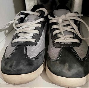 Παπούτσια Timberland νούμερο 44 σε δύο αποχρώσεις του γκρί