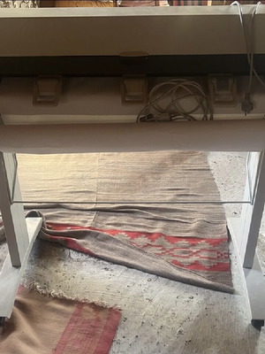 HP Designjet 430 Plotter used, upgraded to 450, includes stand and paper rolls