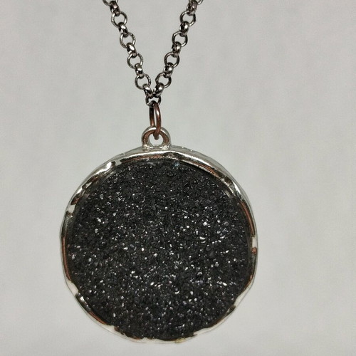 Long necklace used, black and silver, 43 cm length