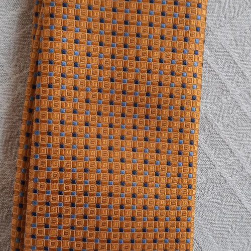 Nino Venturi tie 100% microfiber new, blue and yellow