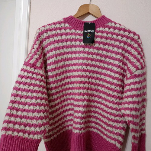 Knitted sweater new, winter, pink and purple stripes, oversize
