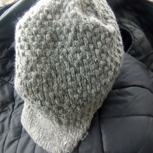 Knitted gray hat with visor used, La Redoute Collections