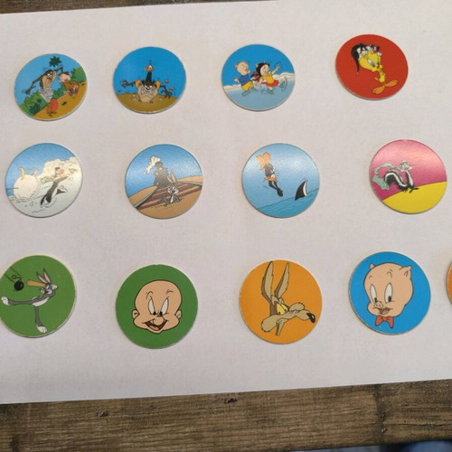Collectible caps like new, all together