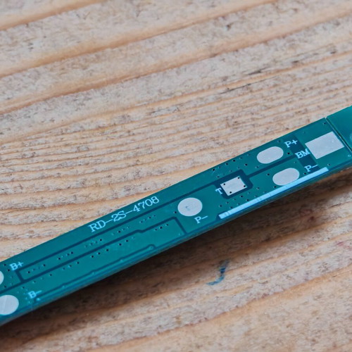 BMS 2S 4.5A 7.4V battery management system