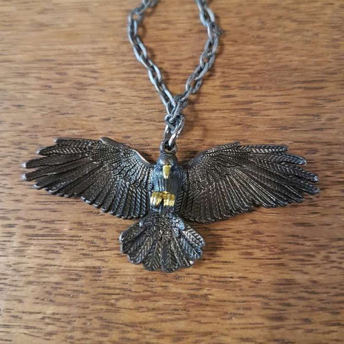 Flying Eagle pendant necklace new, antique silvery