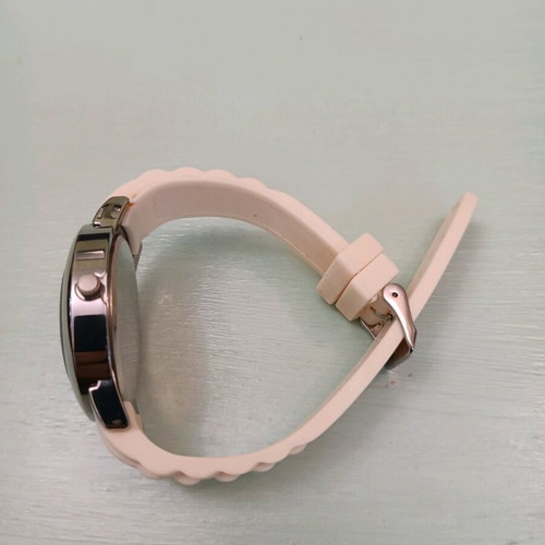 Celsior women's watch used with rhinestones and silicone strap