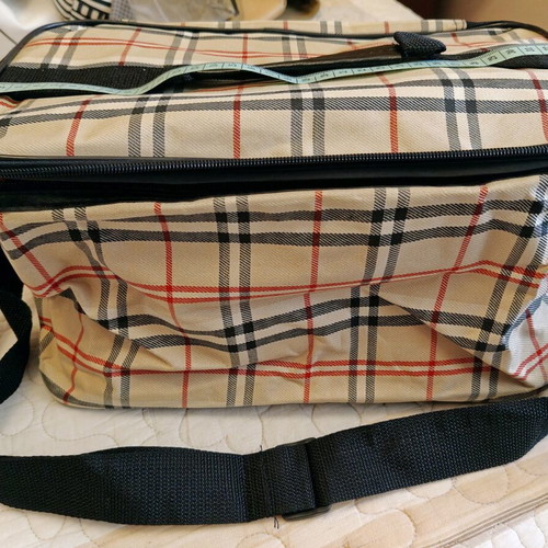 Toiletry bag very large, new, checkered design
