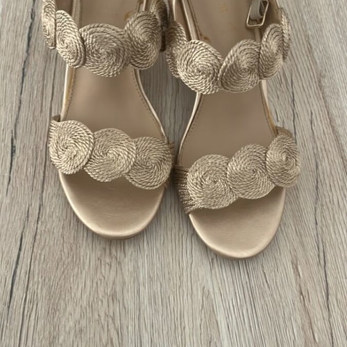 Seven beige high heel shoes size 38 like new, leather