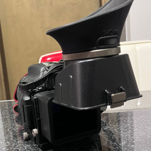 Swivi S3 foldable LCD viewfinder used, minor wear