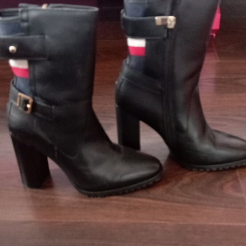 Tommy Hilfiger ankle boots with high heel new, size 39, black