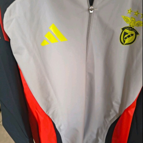 Benfica Waterproof Jacket new, size Large with hood