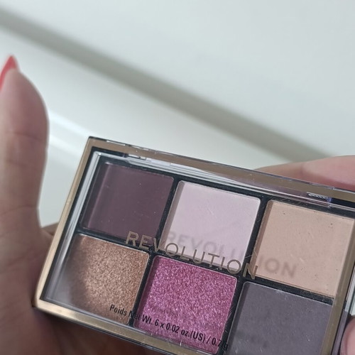 Revolution Eyeshadow Palette new