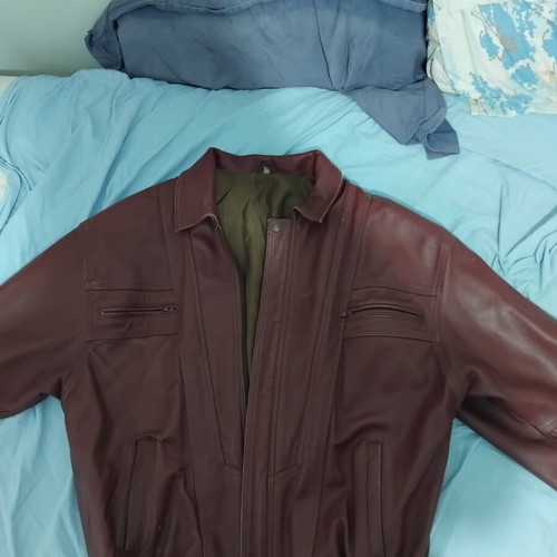 Leather jacket like new, red, size L