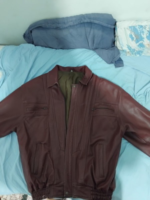 Leather jacket like new, red, size L