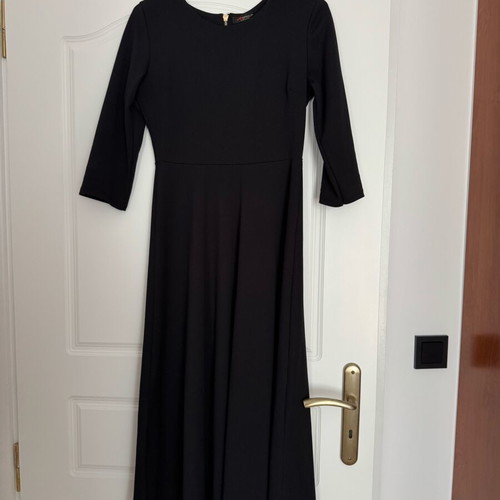 J Group Chic Midi Dress L like new black