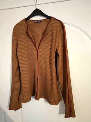 Zara blouse brown with red stripes size large like new