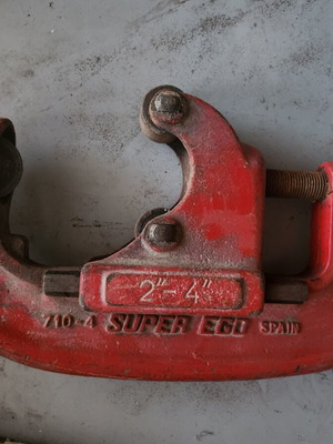 Super Ego pipe cutter heavy-duty used, 2 to 4 inches