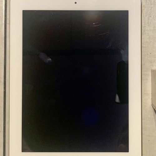 iPad 2 16GB Wi-Fi model A1395 with charger