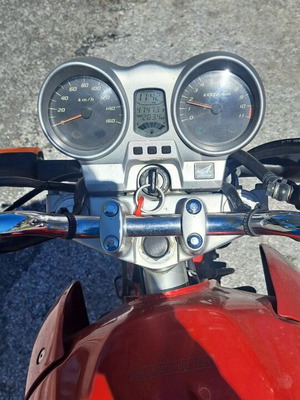 Μηχανή Honda CBF 250 2006 μεταχειρισμένη, κόκκινη, 49000 χλμ