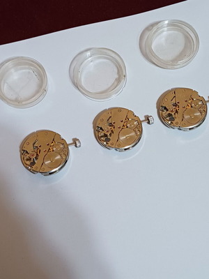 Tzuan men's watch movements like new, set of three