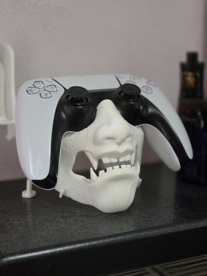 Стойка Dualsense Ghost of Yotei за PlayStation 5 PS5 нова