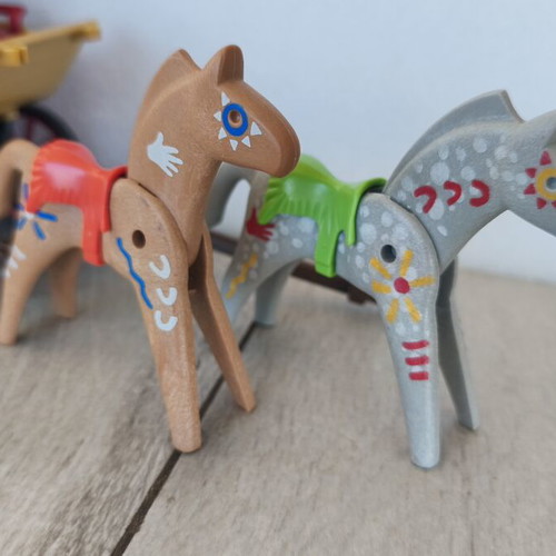 Playmobil Western Stagecoach 70013 with 2 Indian Horses and BANK sign