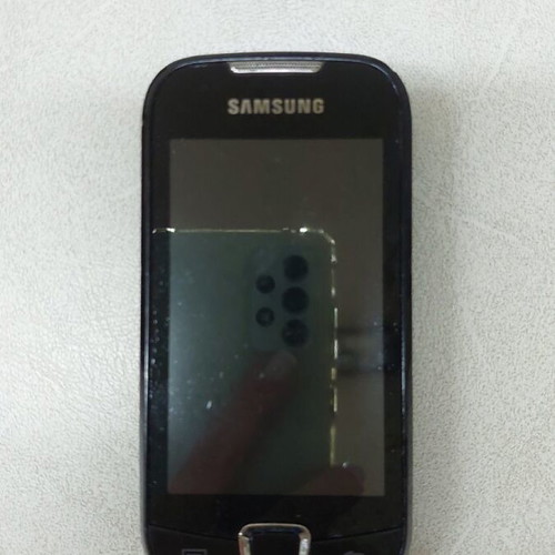 Samsung old mobile phone used, functional, with up to 7.9 MPixel camera