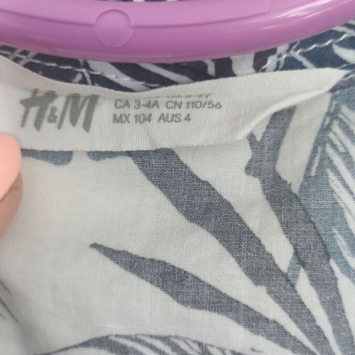 Boys' shirt H&M blue leaves like new, size 104-110 cm, age 3-4