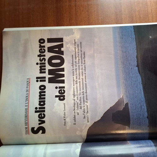 Atlante Italian Geographic Magazine used, December 1987 edition