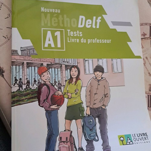 Delf A1 Teacher's Book with Tests new with answers