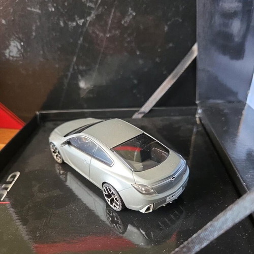 Modèle Réduit Opel GTC Concept 2007 - Schuco 1:43 - Métal - Neuf