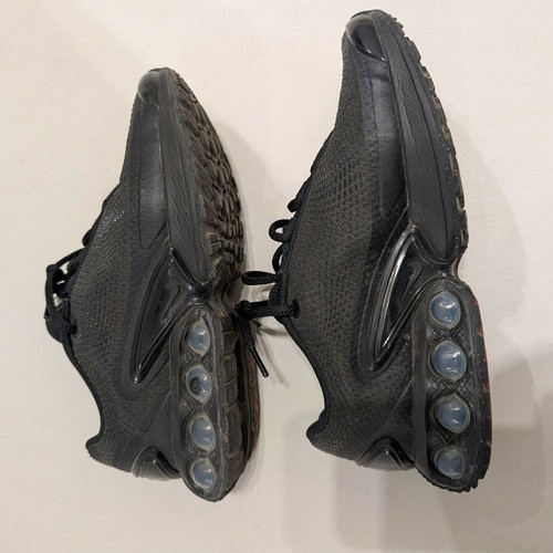 Nike sneakers used, pack of two, size 38, black and white