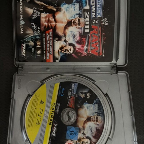 WWE Smack Down VS Raw 2011 PS3 game like new, complete