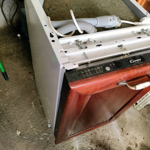 Candy built-in dishwasher like new 45 cm