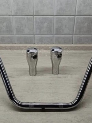 Yamaha Virago 750 Handlebar and Risers like new