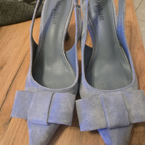 Slingbang baby blue pumps with low heel like new